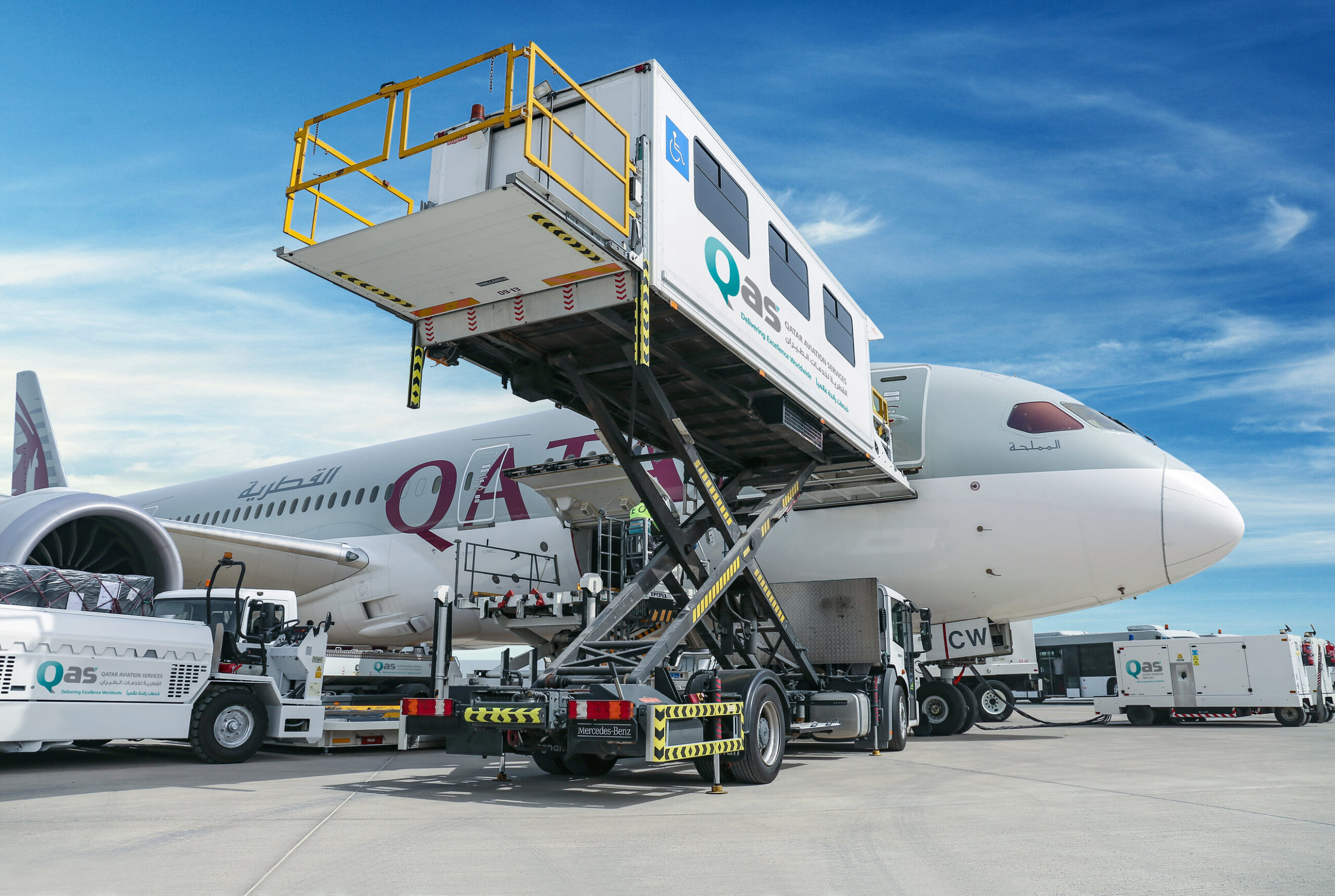 Falcon jet landing in Doha